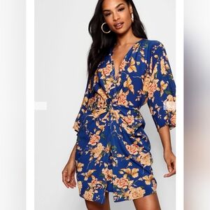 BOOHOO Tall Blue Floral Wrap Dress Size 6